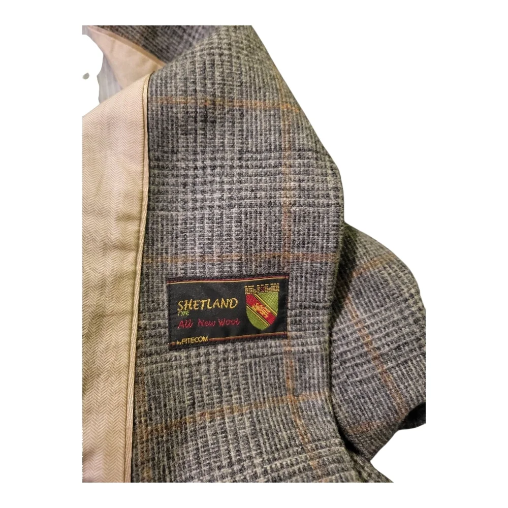 Zara Women's Gray Checkered Blazer - Picture 5 of 6